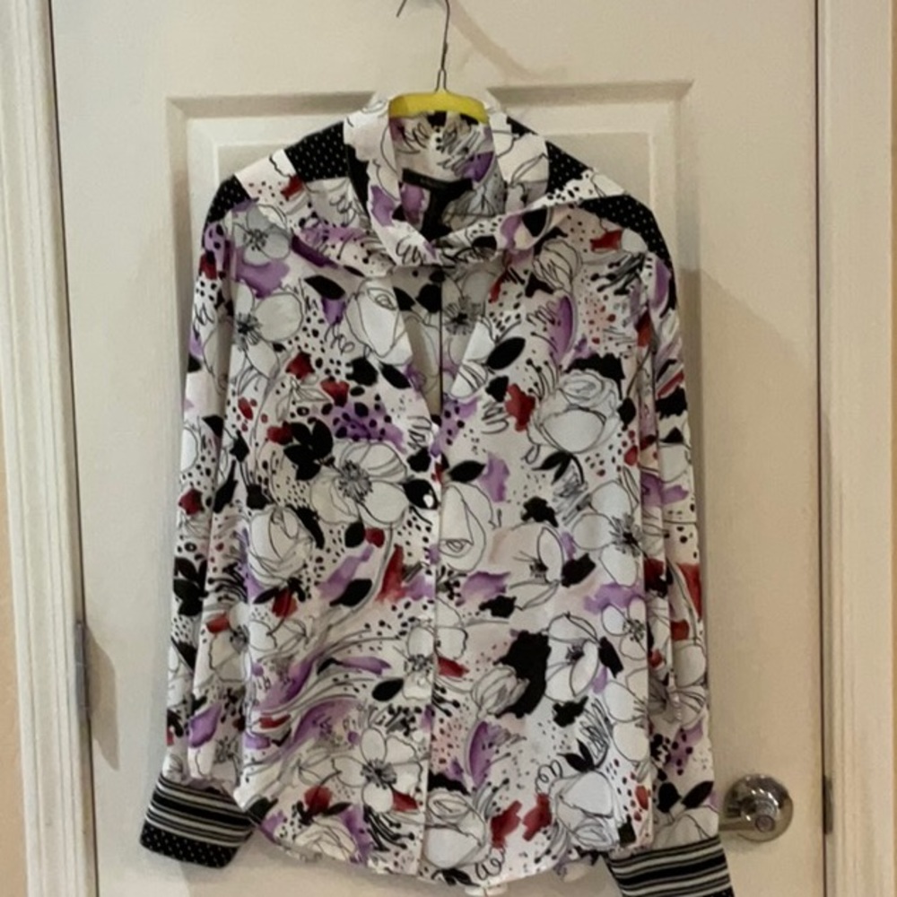 NWT BCBG MAXAZRIA BLOUSE